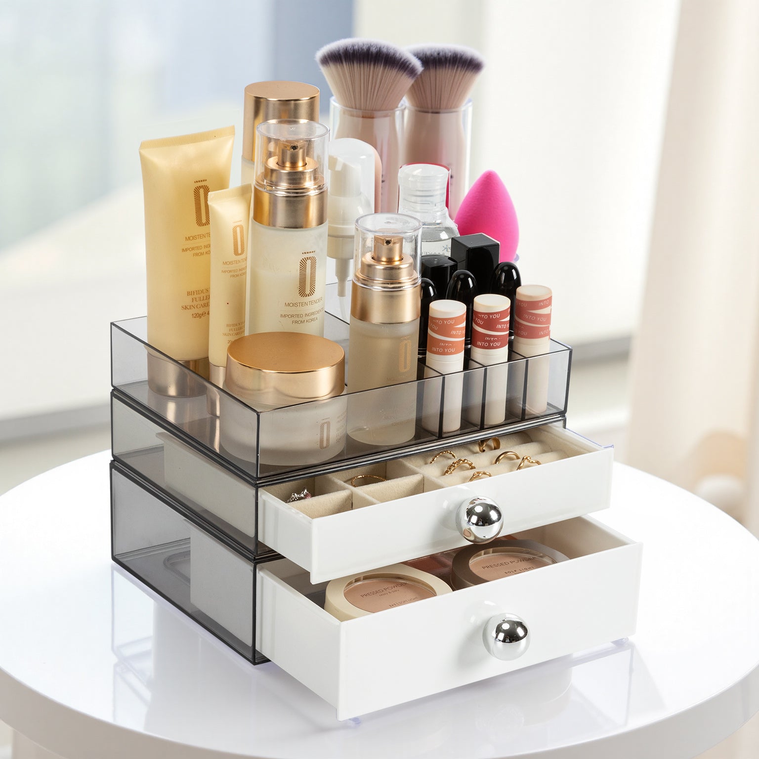 VUSIGN Makeup Organizer Jewelry Box, 3-Layer Cosmetic Jewelry Storage, Clear Beauty Holder for Lipstick Brush Skincare Beauty Products, Earring Case with Adjustable Velvet Trays for Ring Necklace
